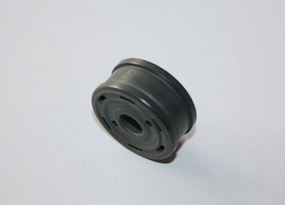 A accoppia i fori di olio progetta, pistone automobilistico dell'ammortizzatore di sinterizzazione g/cm3 di densità 6,5